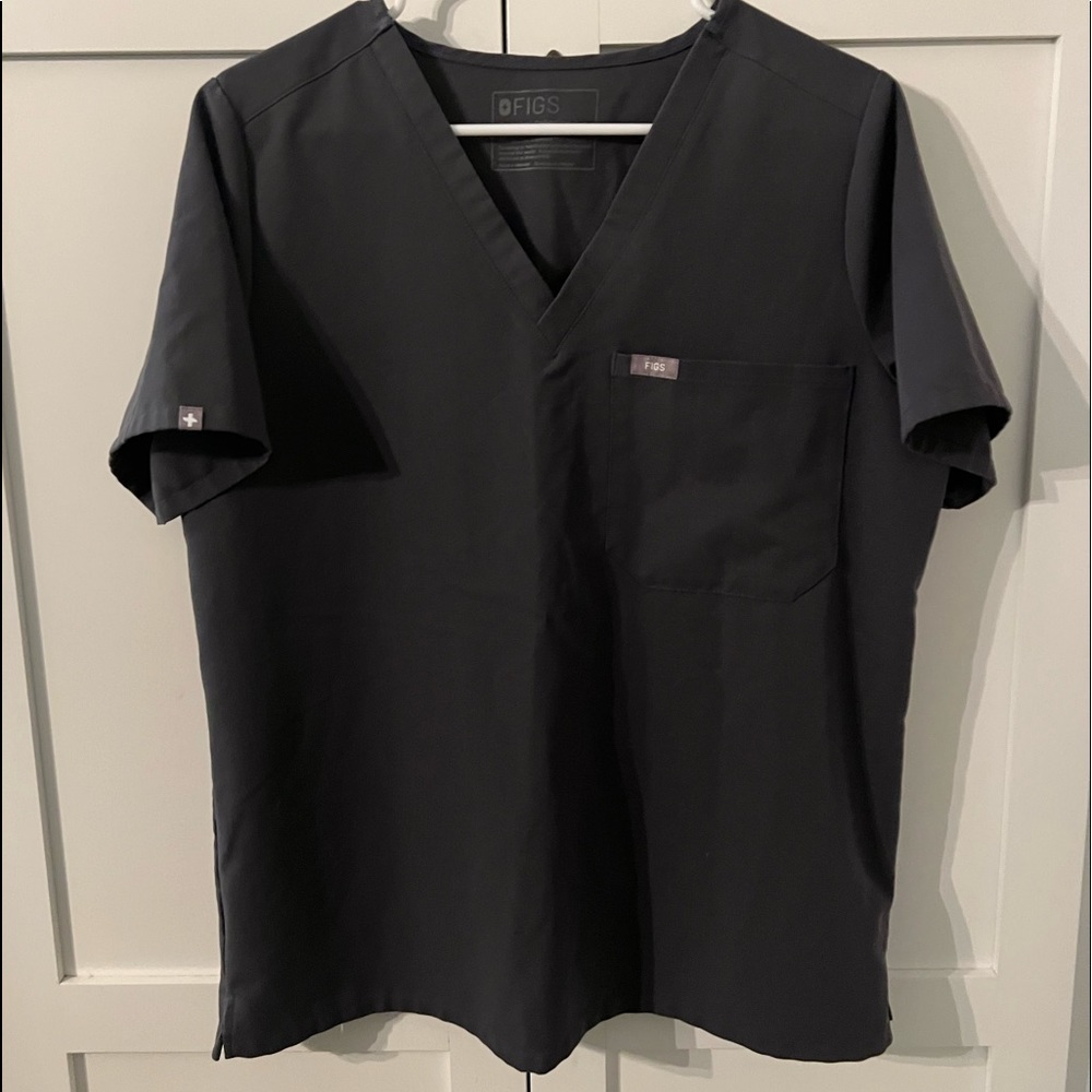 FIGS SCRUBS LARGE
